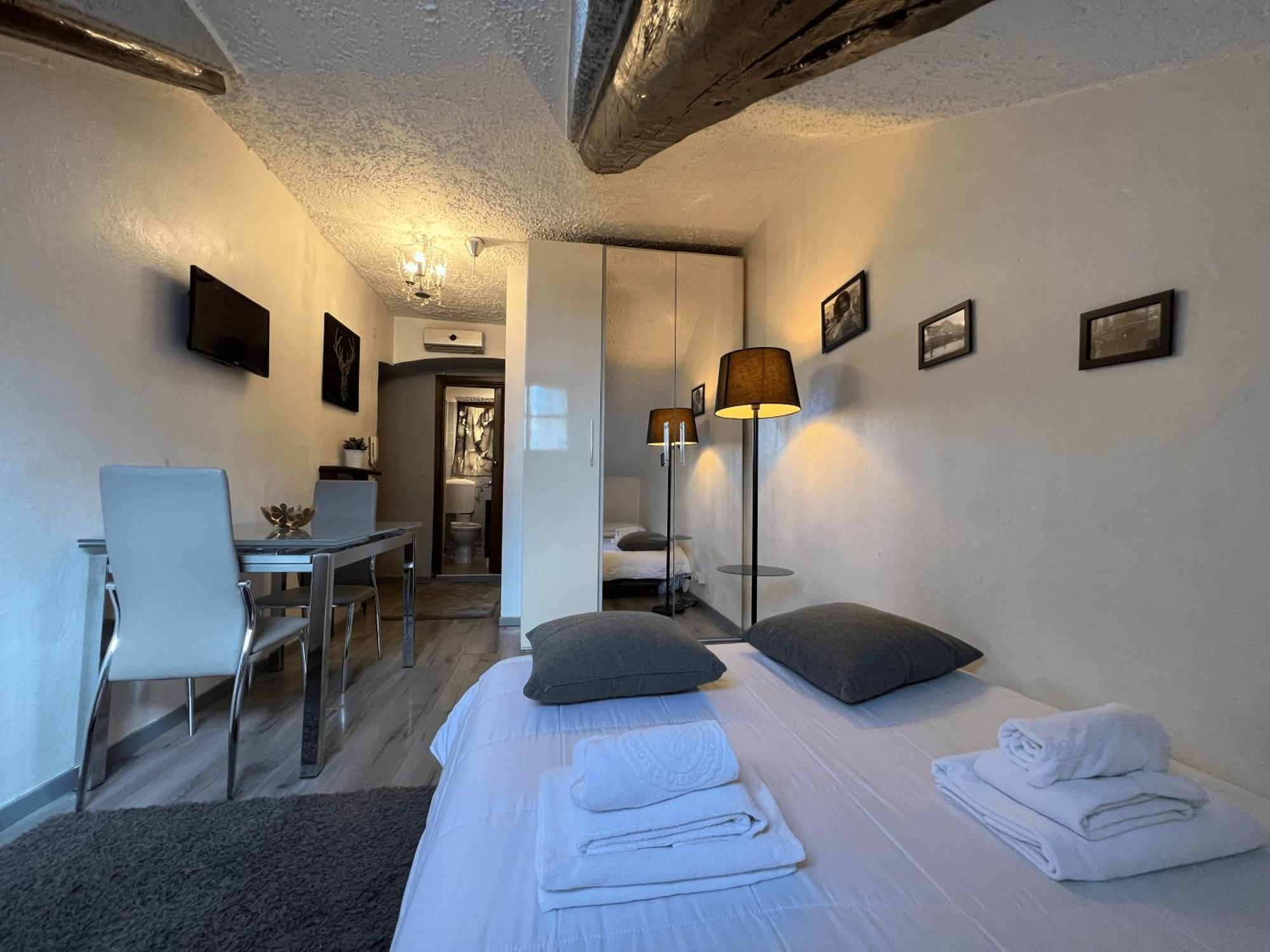 Porta Nuova Attic Room Torino Eksteriør billede